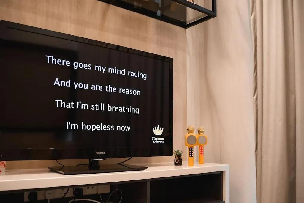 The Robertson Kl Bukit Bintang Netflix And Karaoke Apartment Kuala Lumpur Malaysia