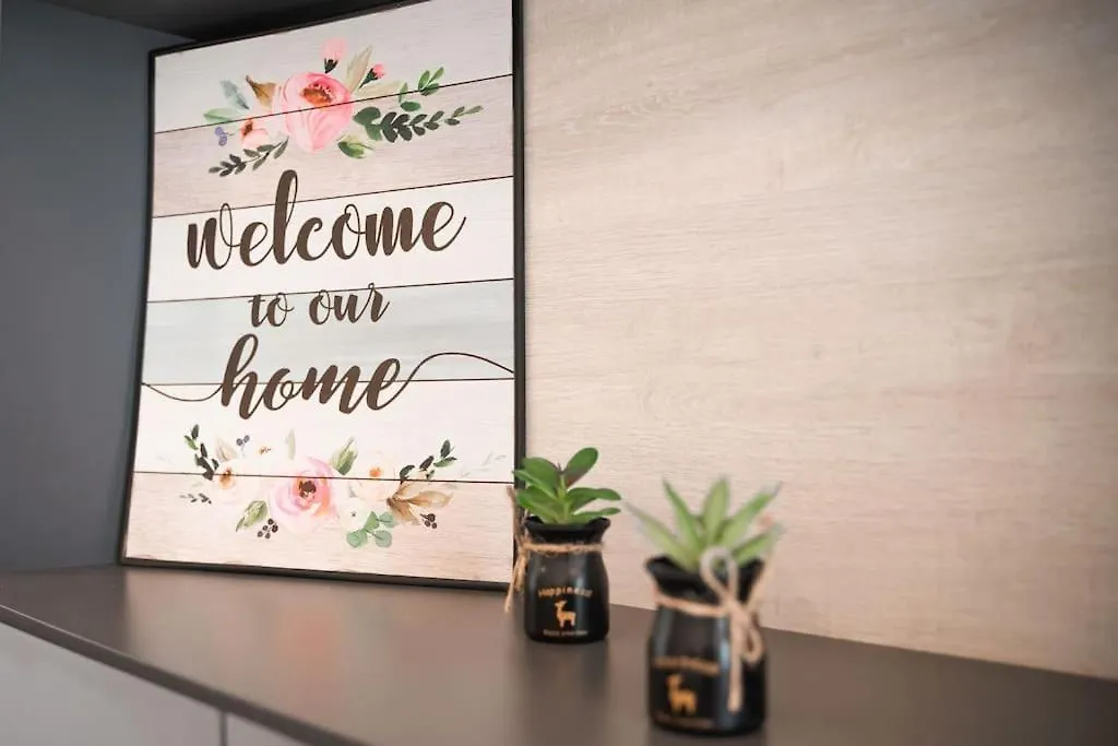 The Robertson Kl Bukit Bintang Netflix And Karaoke Apartment Kuala Lumpur