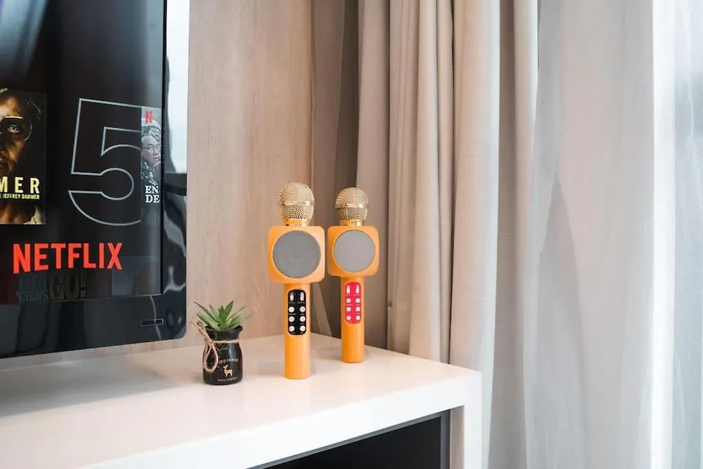The Robertson Kl Bukit Bintang Netflix And Karaoke Apartment Kuala Lumpur